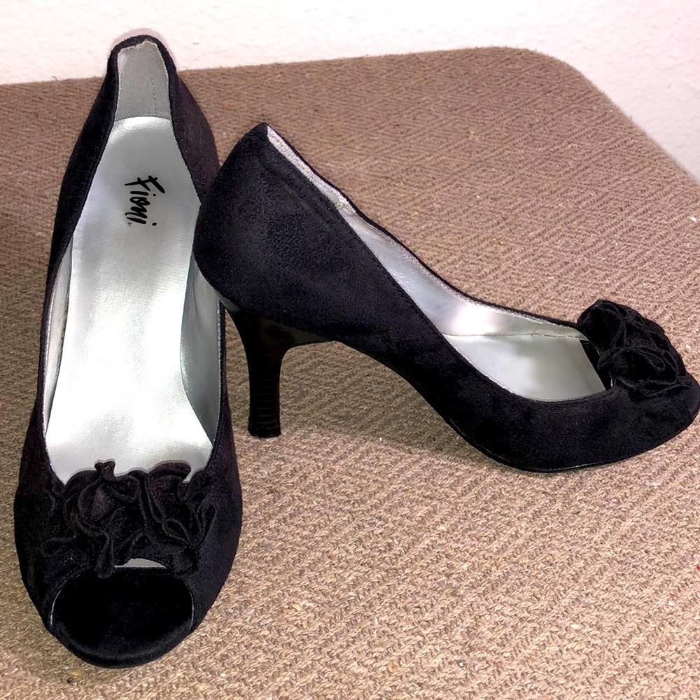 Fioni Black Peep Toe High Heels